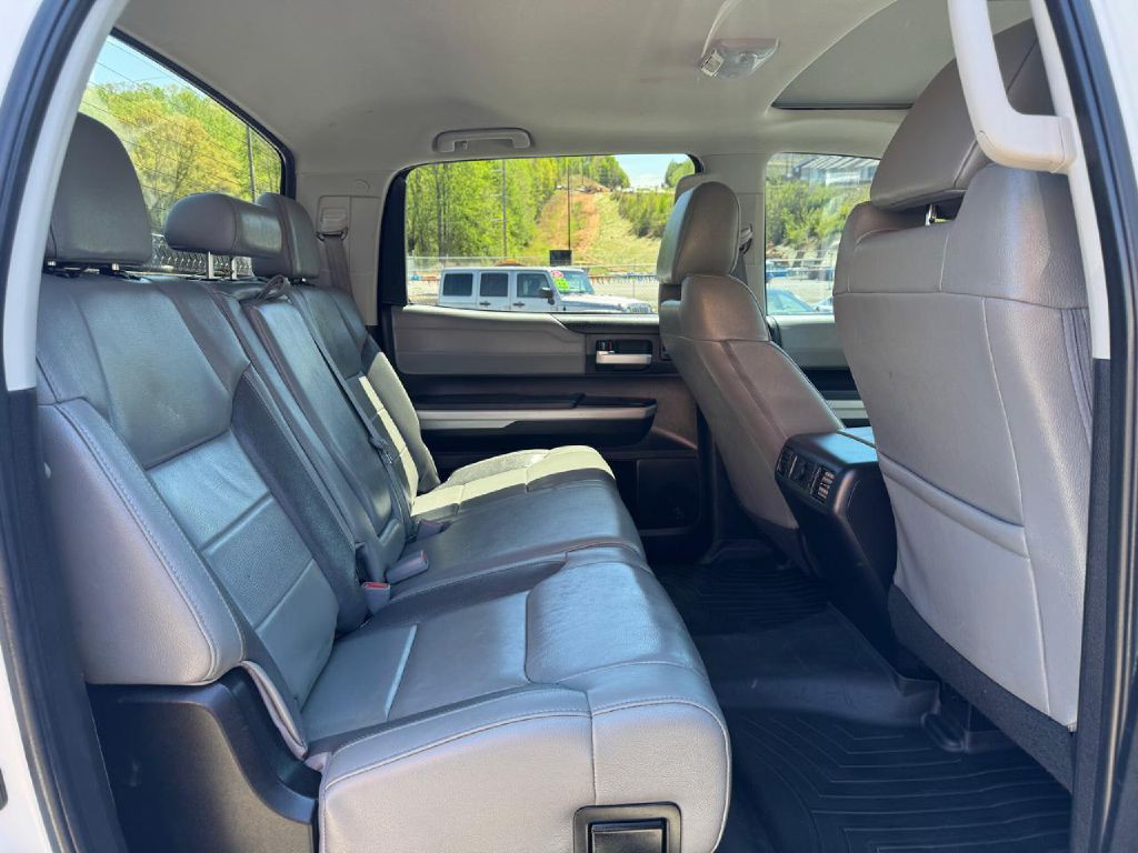 2020 Toyota Tundra Image 14