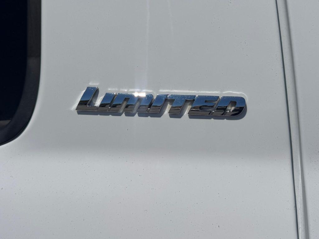 2020 Toyota Tundra Image 15