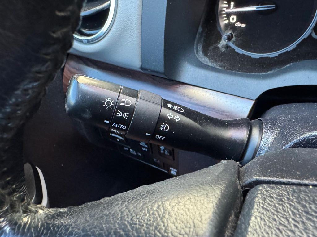 2020 Toyota Tundra Image 44