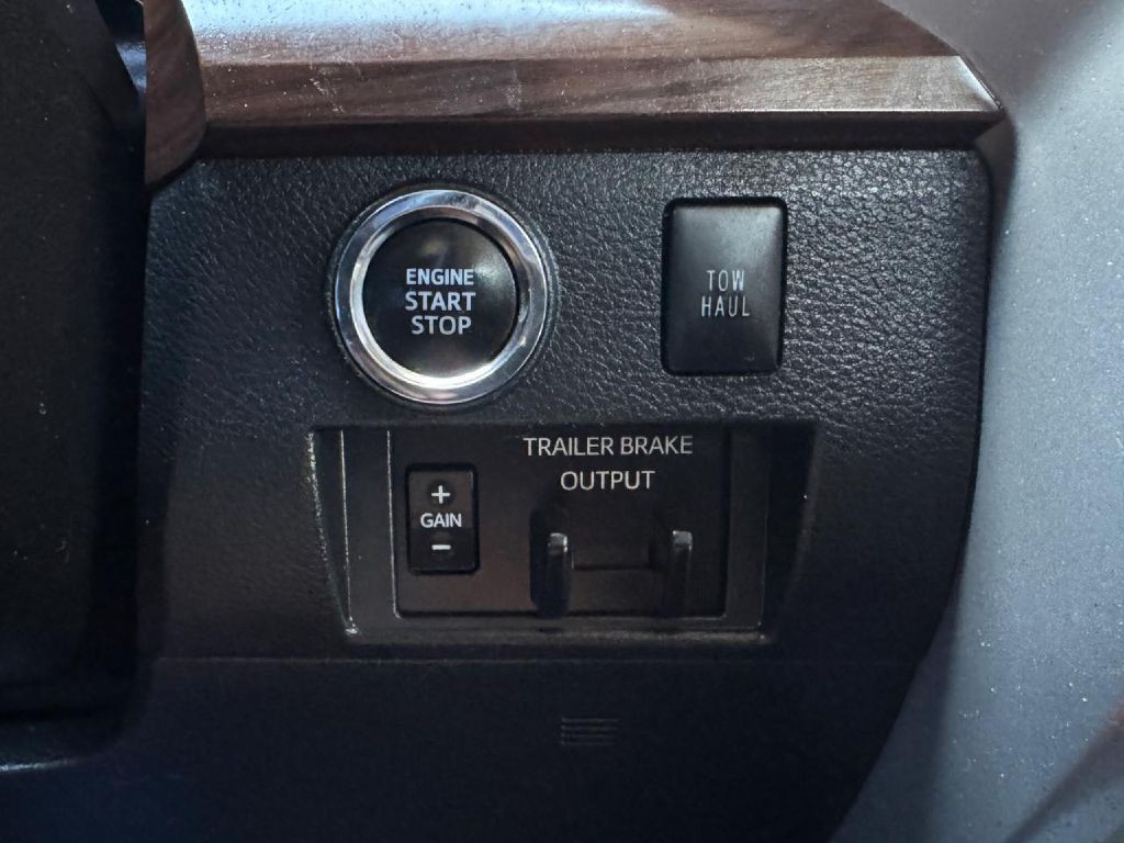 2020 Toyota Tundra Image 58