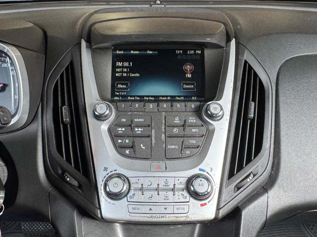 2016 Chevrolet Equinox Image 38