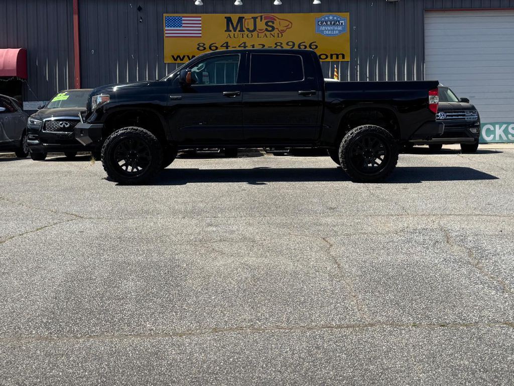 2016 Toyota Tundra Image 2