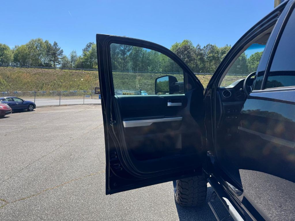 2016 Toyota Tundra Image 42