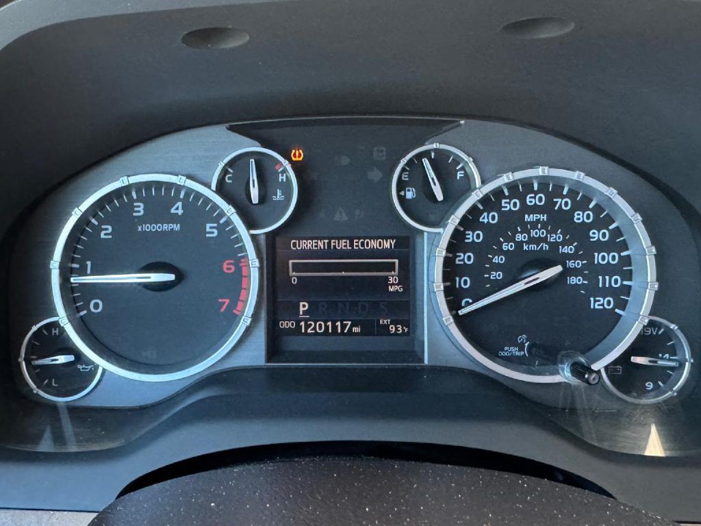 2016 Toyota Tundra Image 50