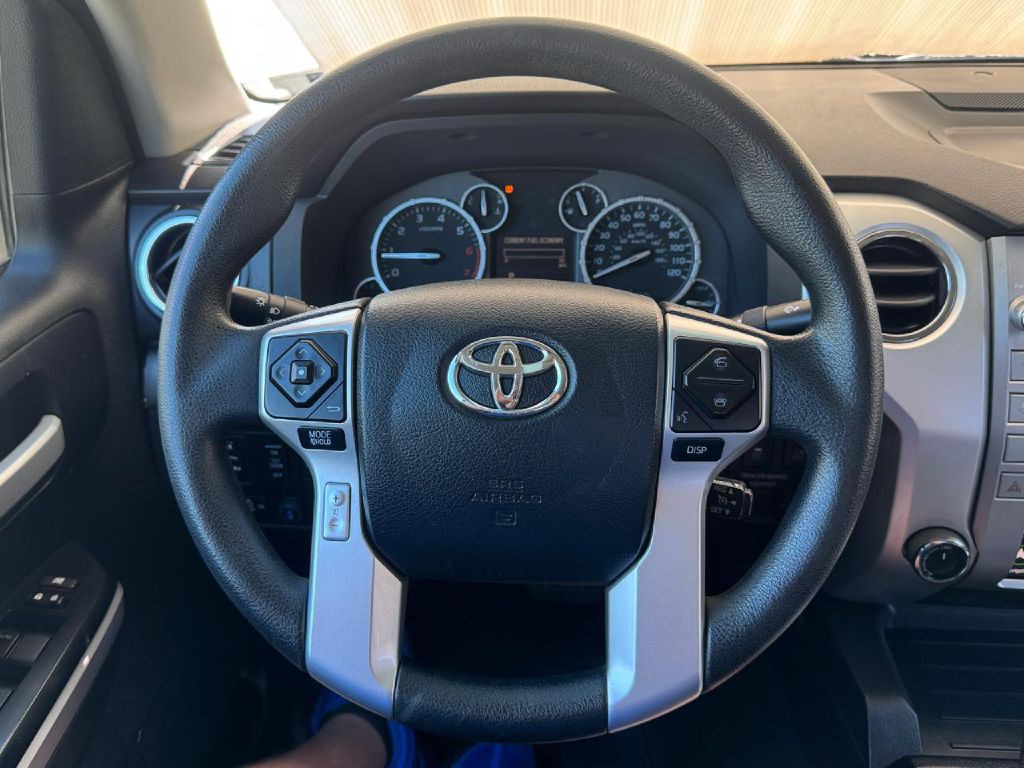 2016 Toyota Tundra Image 52