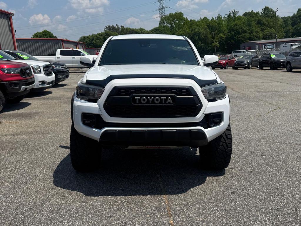 2020 Toyota Tacoma Image 4