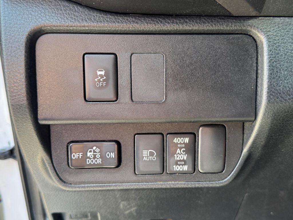2020 Toyota Tacoma Image 52