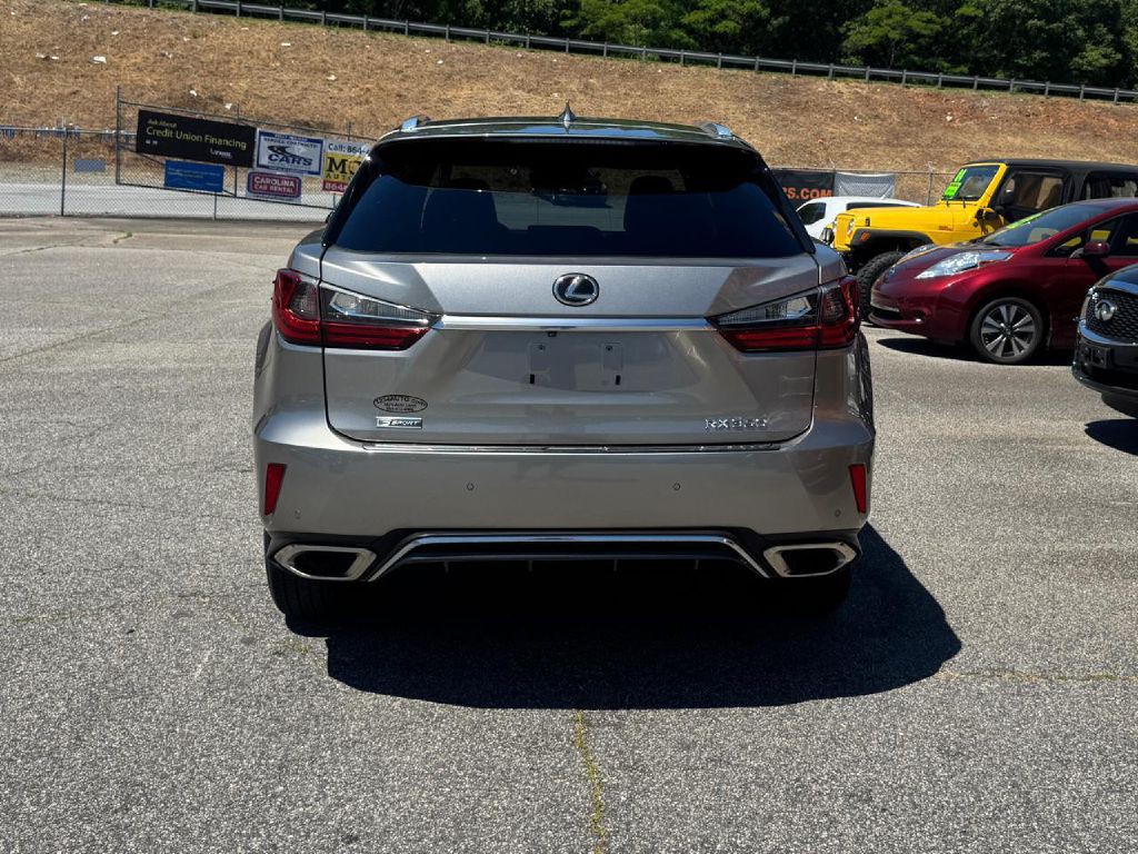2017 Lexus RX Image 15