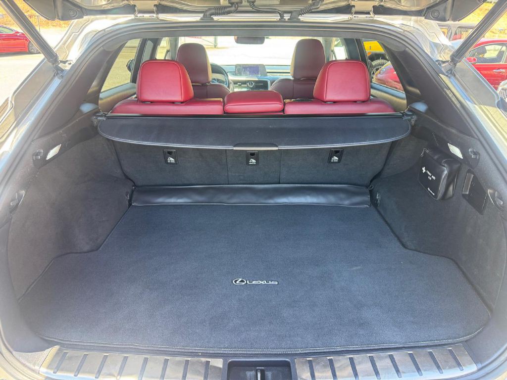 2017 Lexus RX Image 17