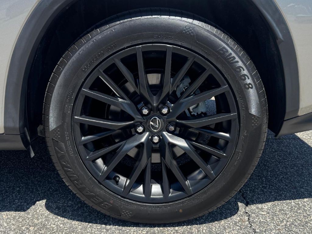 2017 Lexus RX Image 27