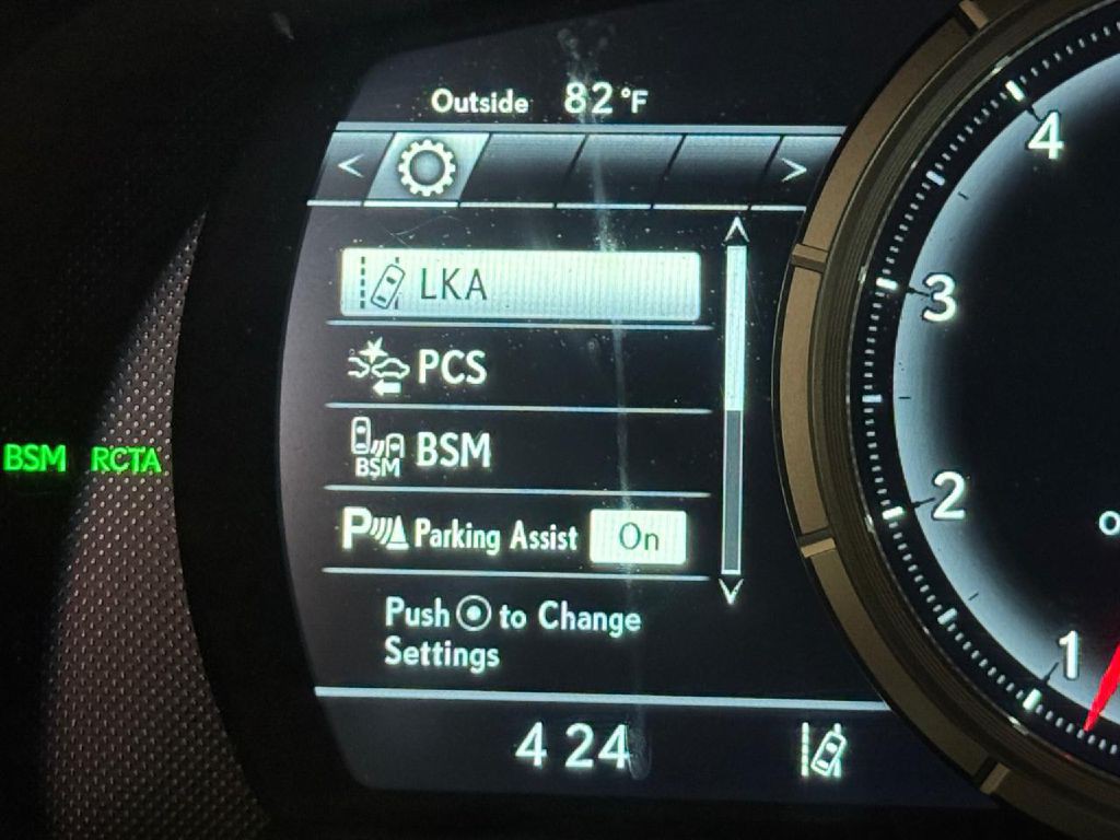 2017 Lexus RX Image 40