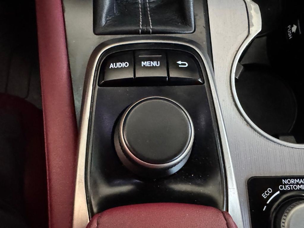 2017 Lexus RX Image 61