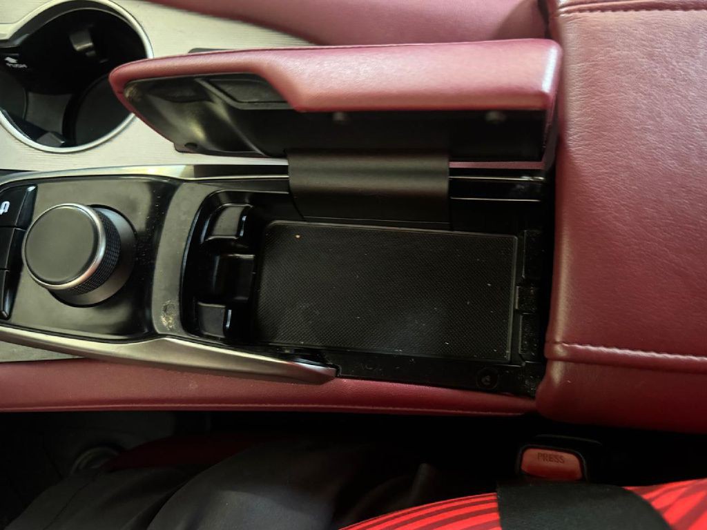 2017 Lexus RX Image 63