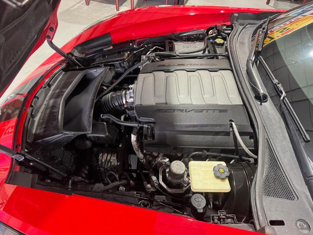 2015 Chevrolet Corvette Image 3