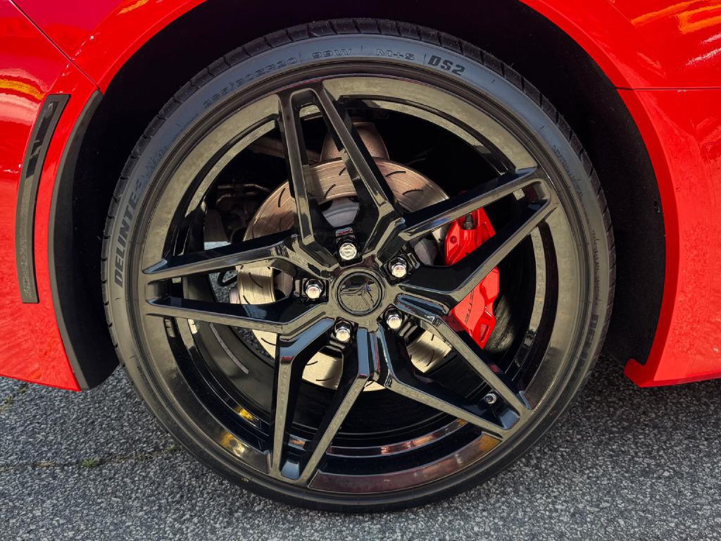 2015 Chevrolet Corvette Image 18