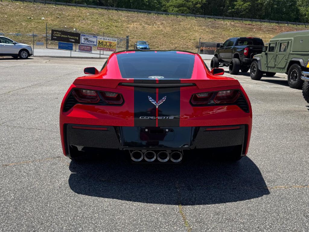 2015 Chevrolet Corvette Image 19