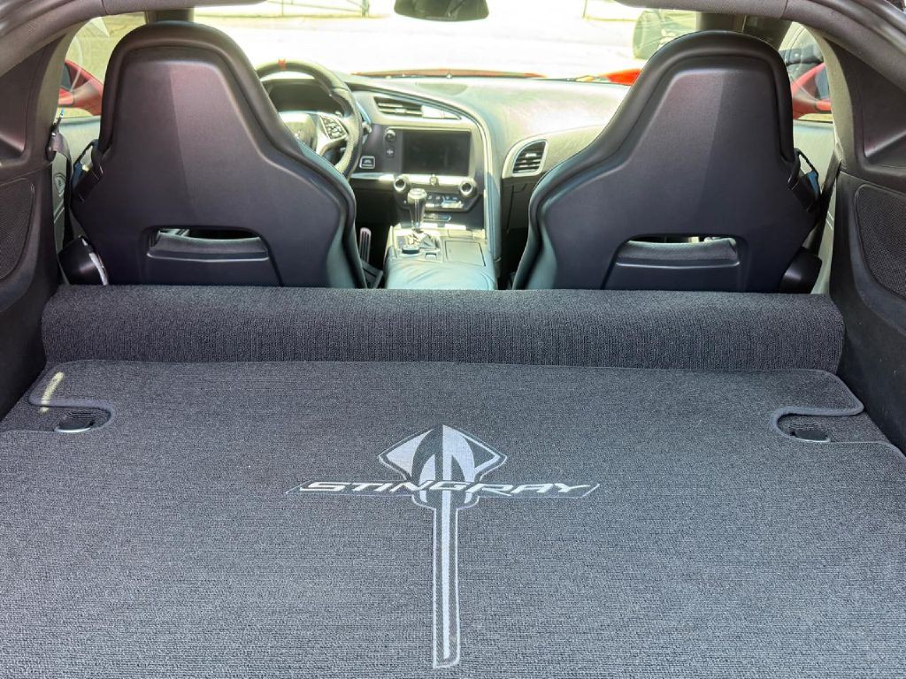 2015 Chevrolet Corvette Image 22