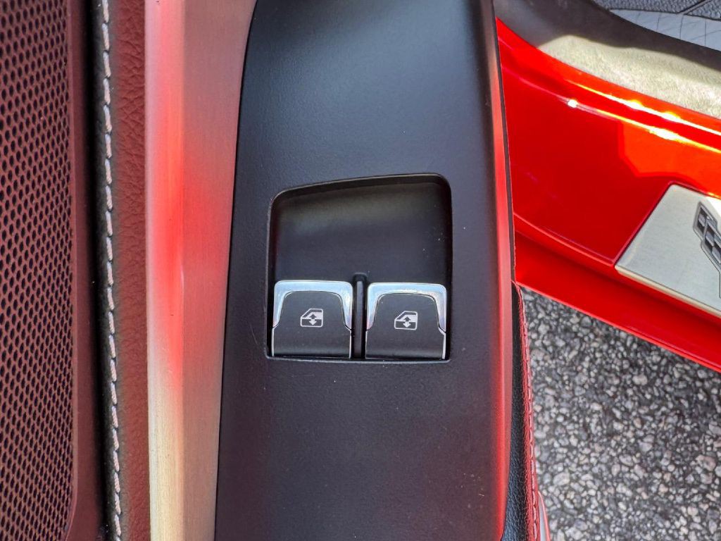 2015 Chevrolet Corvette Image 31