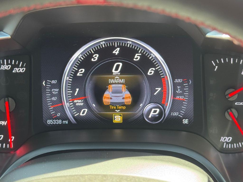 2015 Chevrolet Corvette Image 52