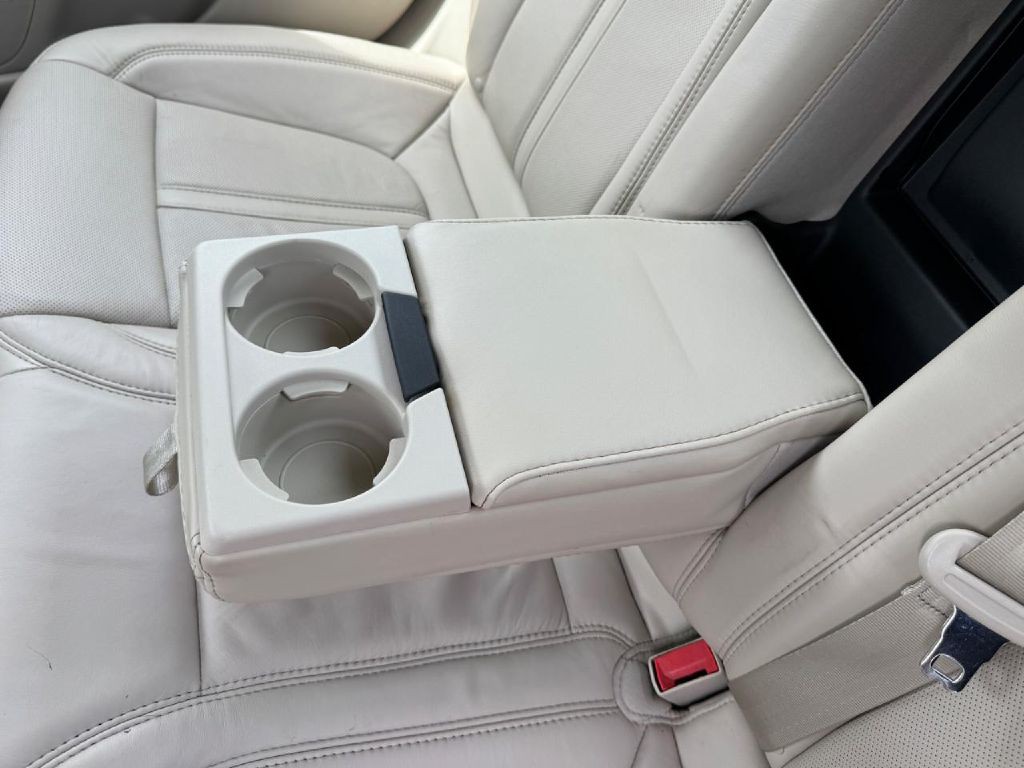 2017 Lincoln MKZ Image 25