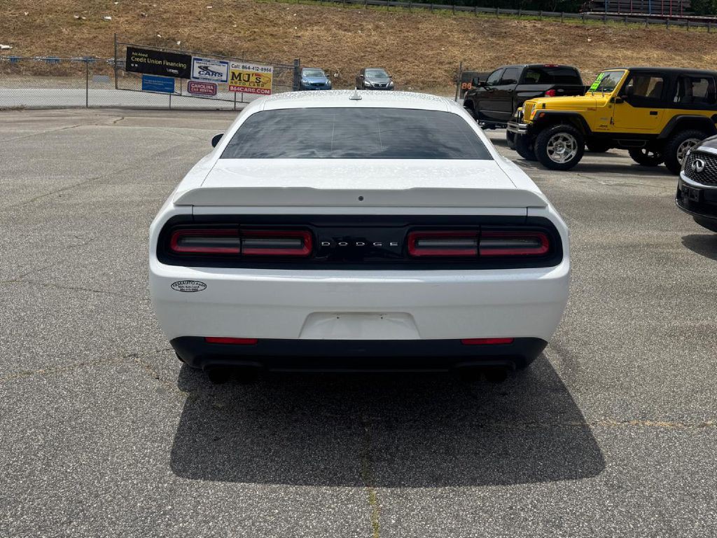 2018 Dodge Challenger Image 14