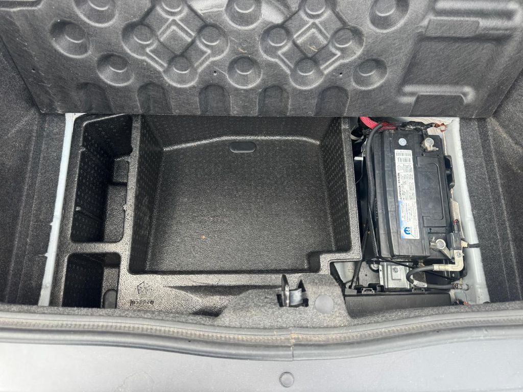 2018 Dodge Challenger Image 16