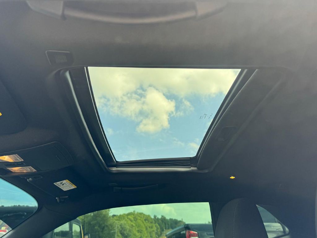 2018 Dodge Challenger Image 29