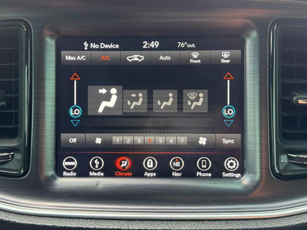 2018 Dodge Challenger Image 41