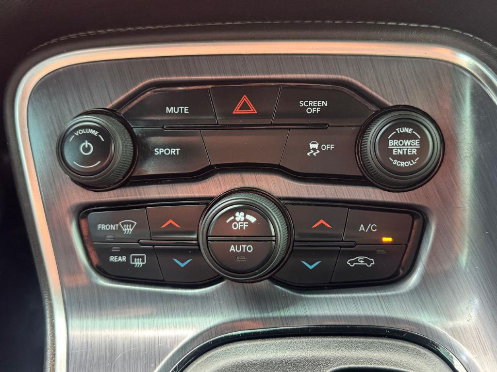 2018 Dodge Challenger Image 46
