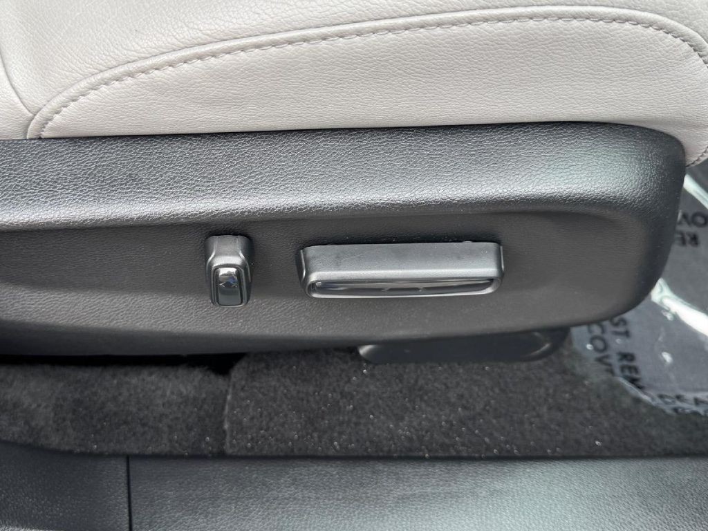 2019 Honda CR-V Image 8