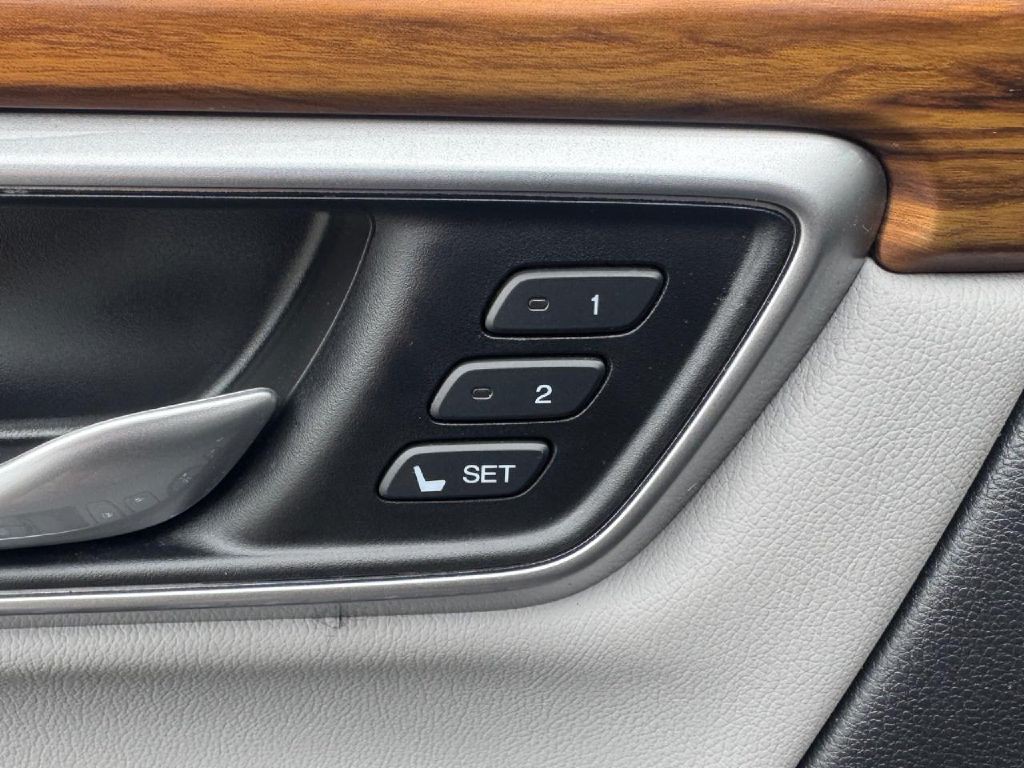 2019 Honda CR-V Image 31