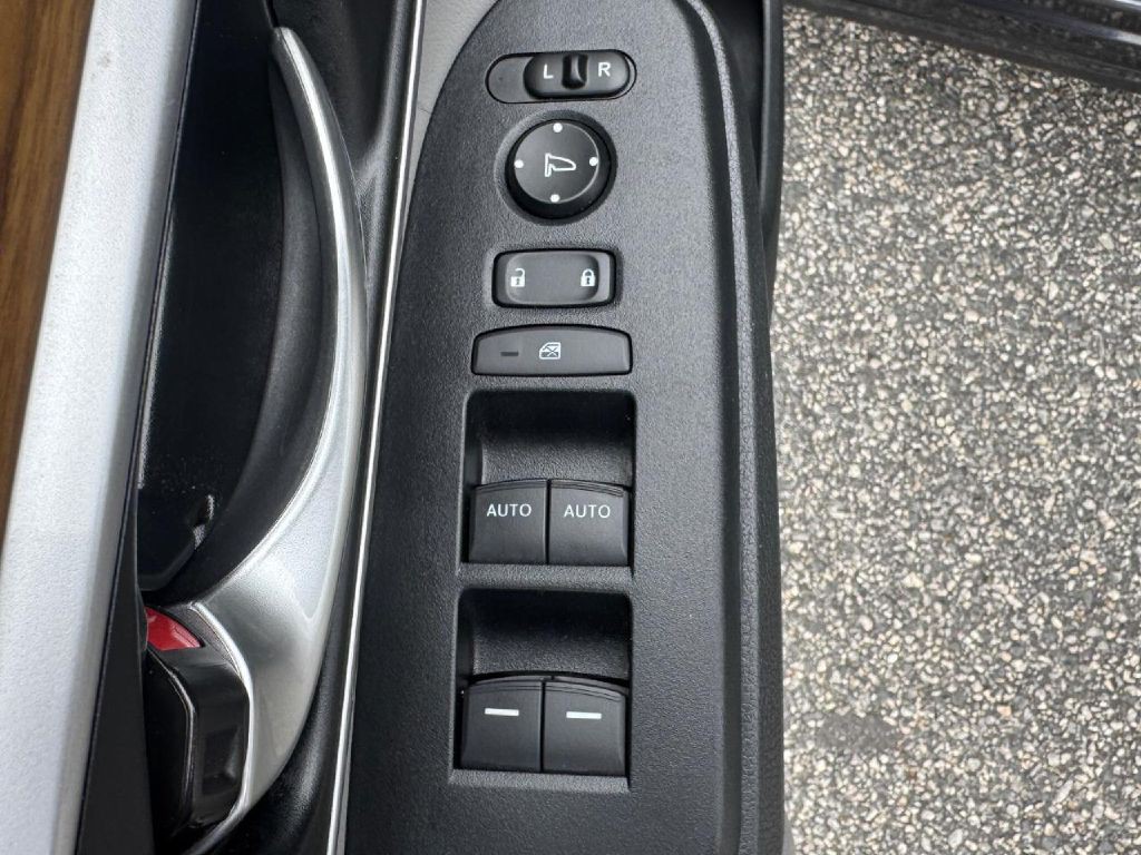 2019 Honda CR-V Image 32
