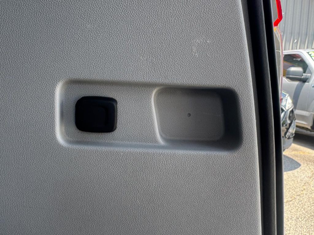 2021 GMC Acadia Image 23