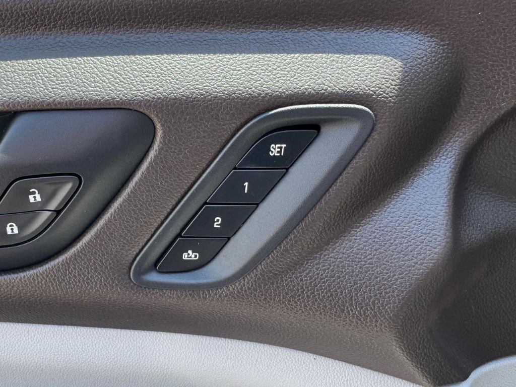 2021 GMC Acadia Image 37