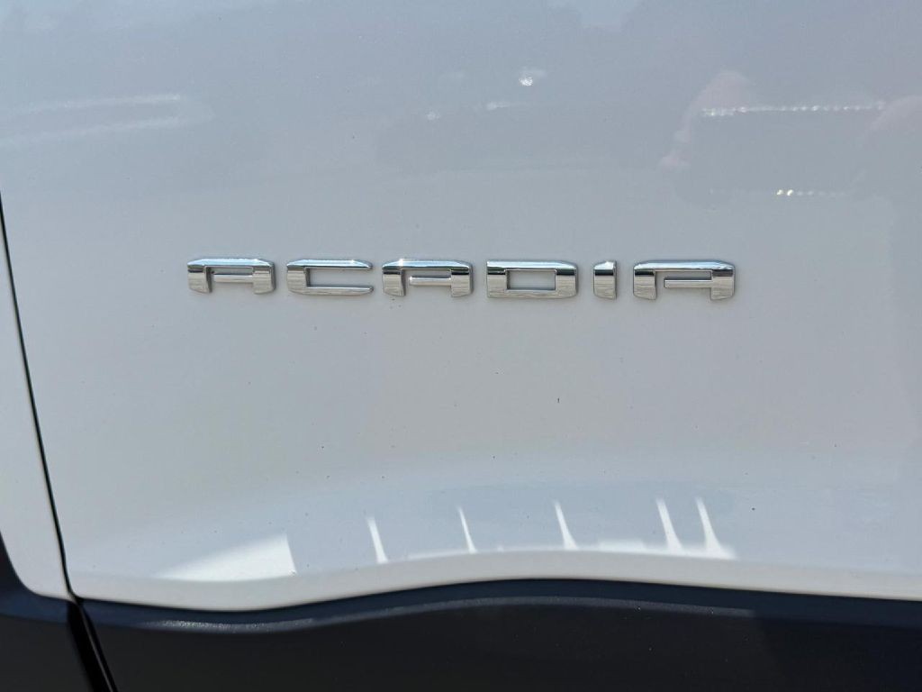 2021 GMC Acadia Image 41
