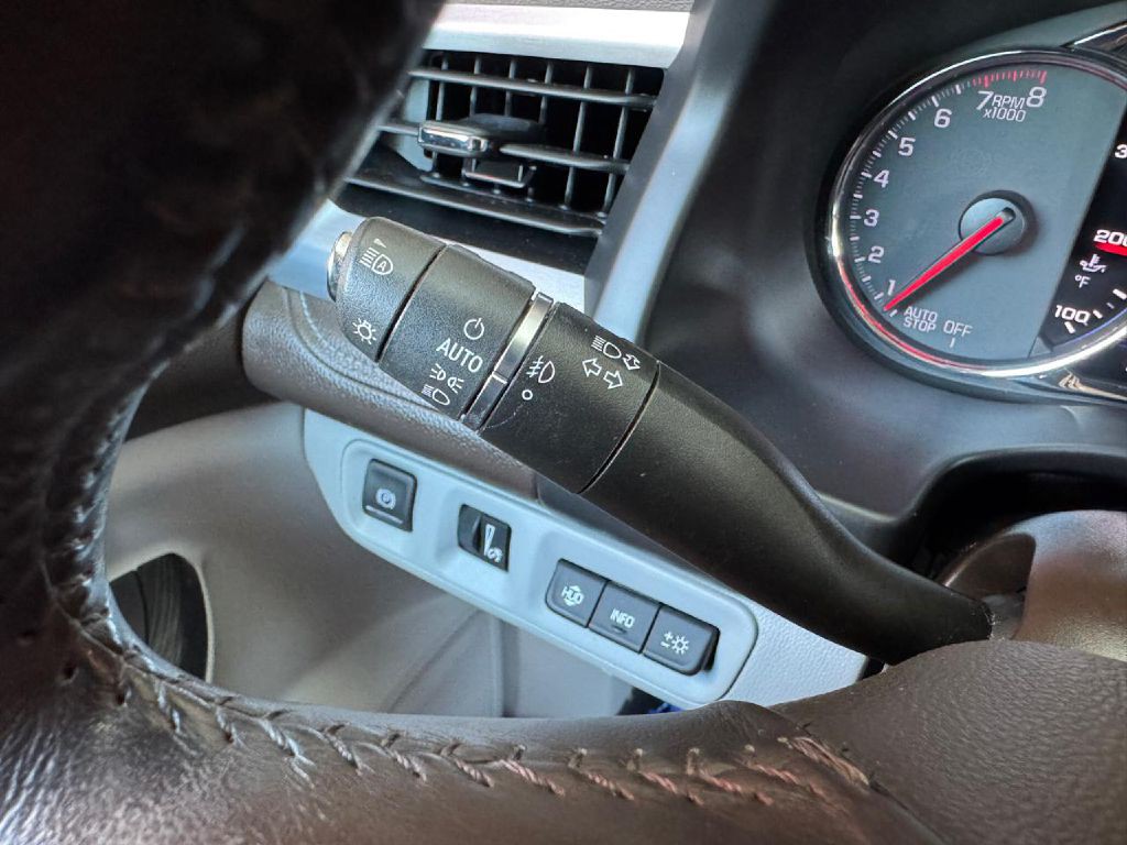 2021 GMC Acadia Image 51