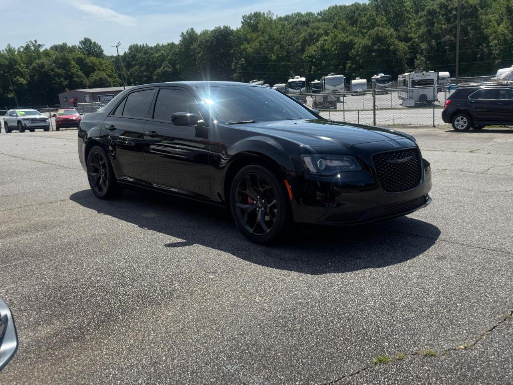 2022 Chrysler 300 Image 5