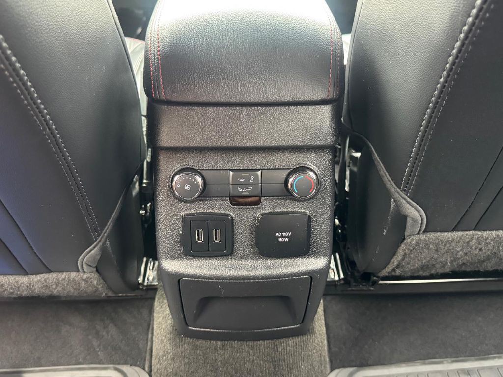 2017 Ford Explorer Image 35