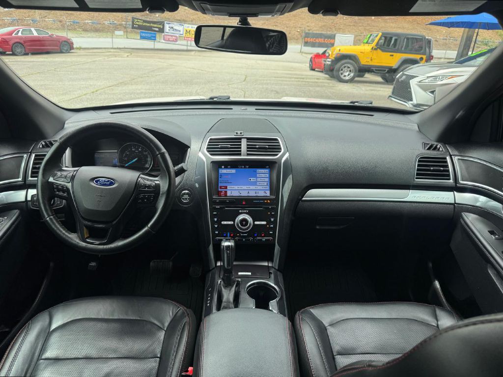 2017 Ford Explorer Image 36