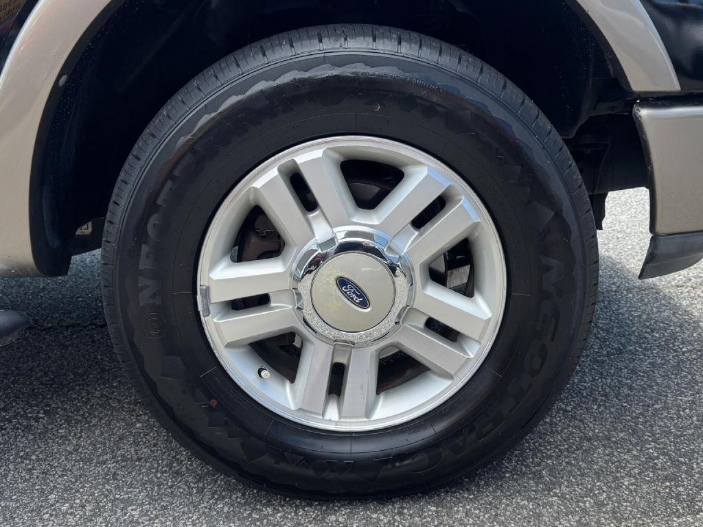 2004 Ford F-150 Image 7