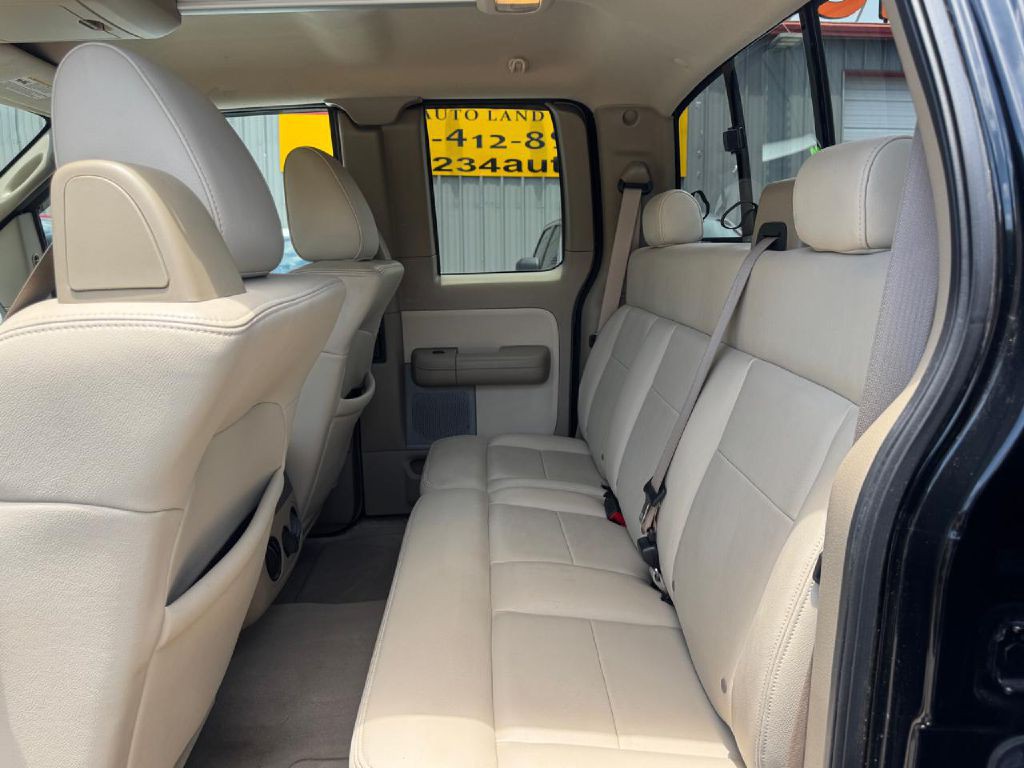 2004 Ford F-150 Image 29