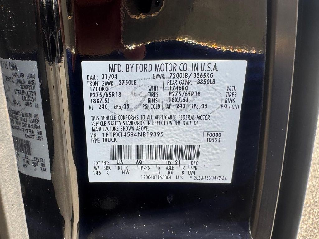 2004 Ford F-150 Image 35
