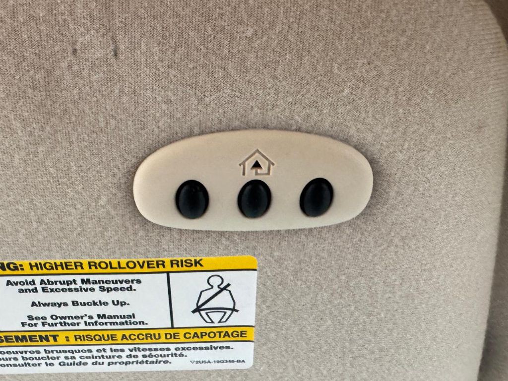 2004 Ford F-150 Image 39