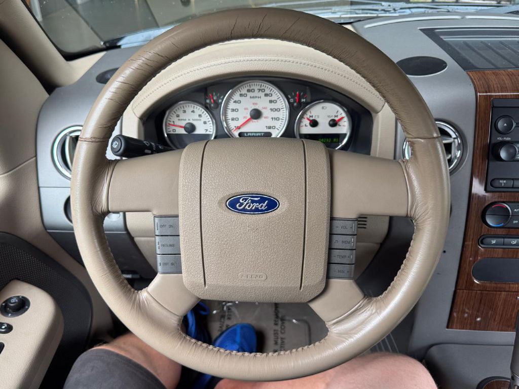 2004 Ford F-150 Image 42