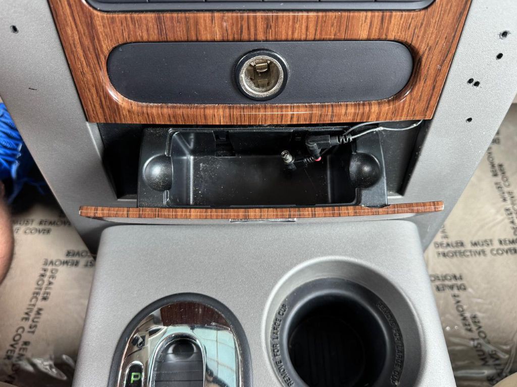 2004 Ford F-150 Image 52
