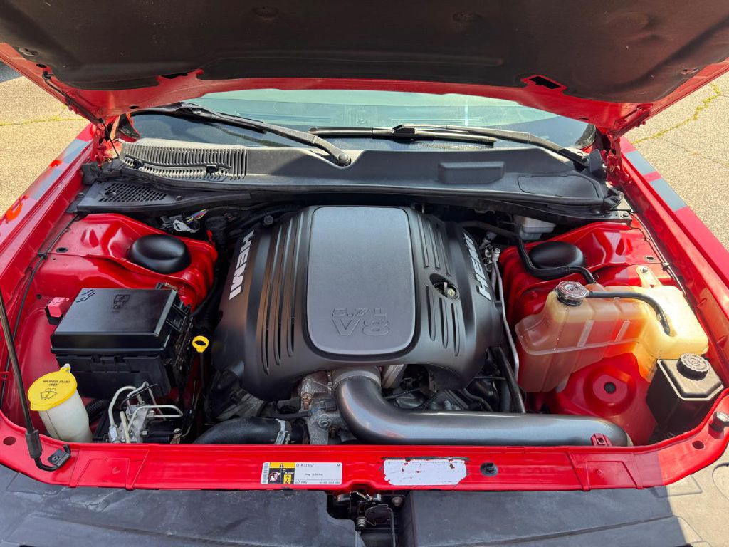 2009 Dodge Challenger Image 3