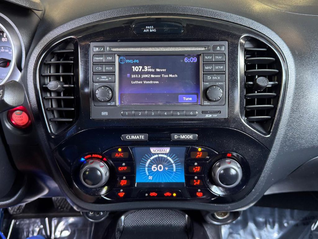 2013 Nissan Juke Image 43