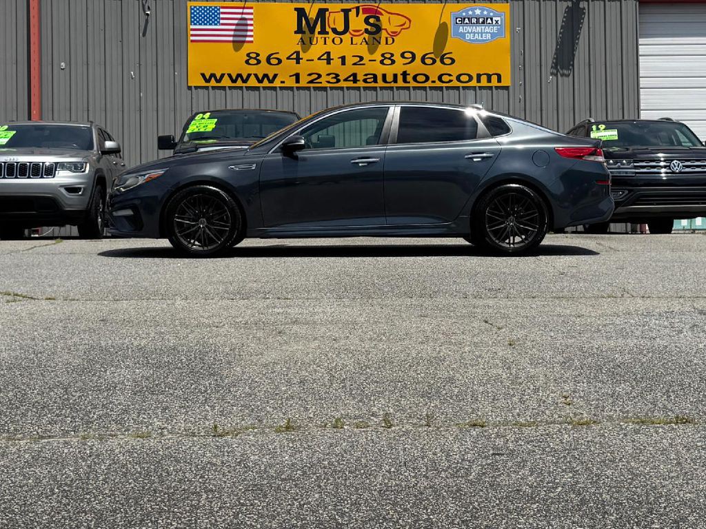 2020 Kia Optima Image 2