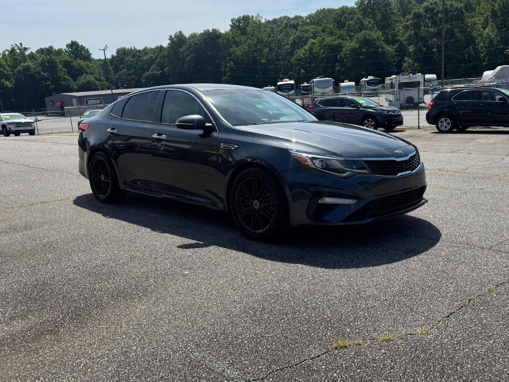 2020 Kia Optima Image 5