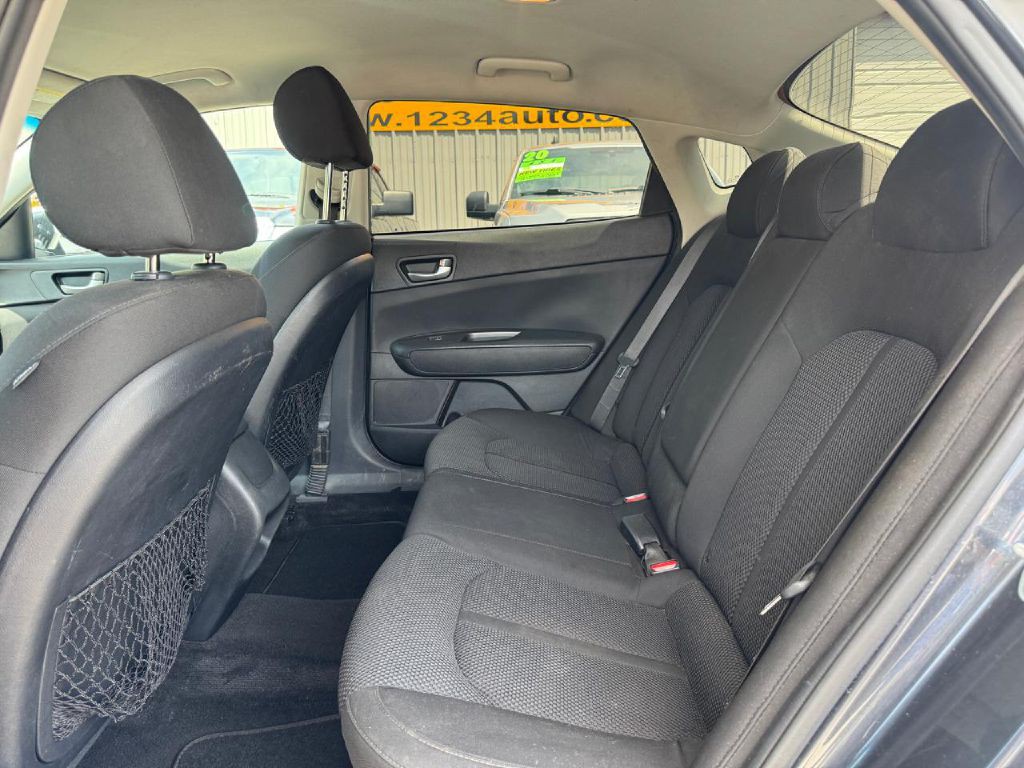 2020 Kia Optima Image 20